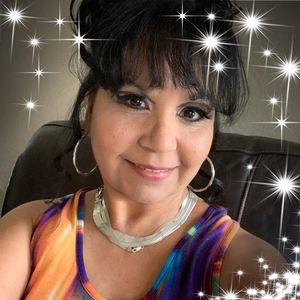 Meet your Posher, Jovita
